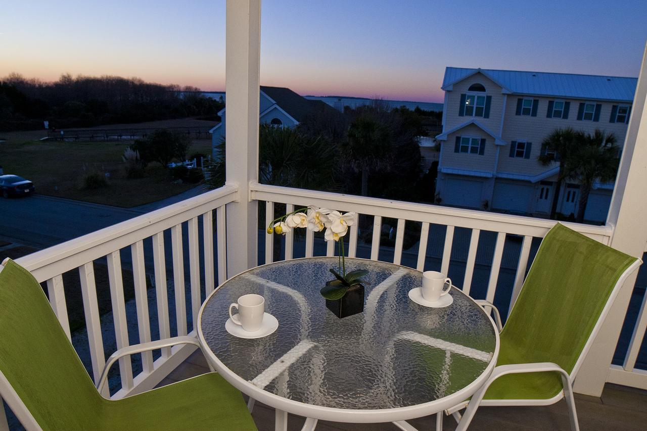 Desoto Beach Vacation Properties Tybee Island Exterior photo